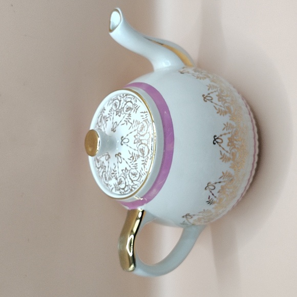 Vintage Wood & Sons Teapot Ellgreave Genuine Ironstone Made in England Pink/Gold - Picture 2 of 7